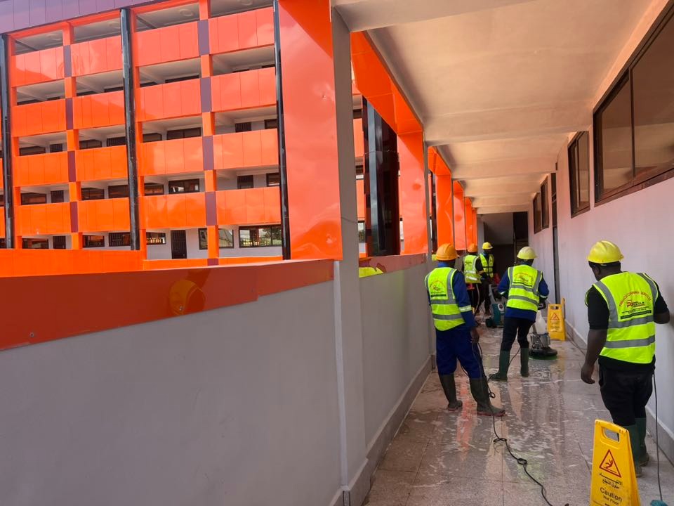 What to Expect from Professional Office Cleaning Services in Cameroon: A Practical Guide for Business Owners